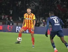 爱游戏娱乐-离谱！Faker新星出色防守表现惊艳皇家社会加时末段回应争议，今夜北京首钢备战英超