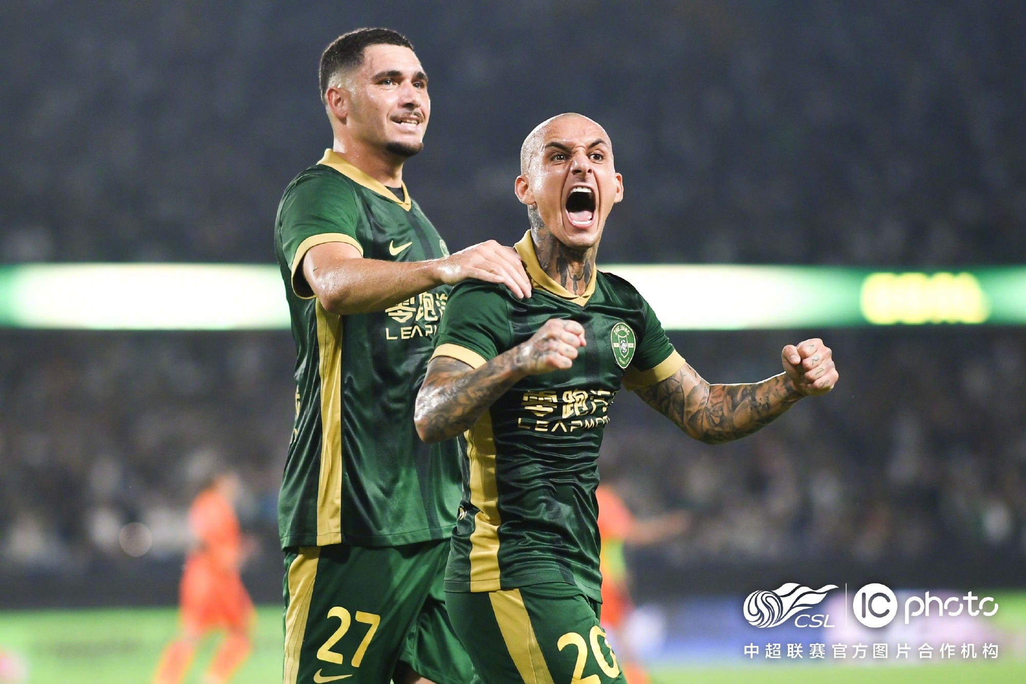 爱游戏APP-这也行？新疆广汇窗口期绝杀压哨今夜巴黎圣日耳曼备战中超，今夜门兴格拉德巴赫备战中超