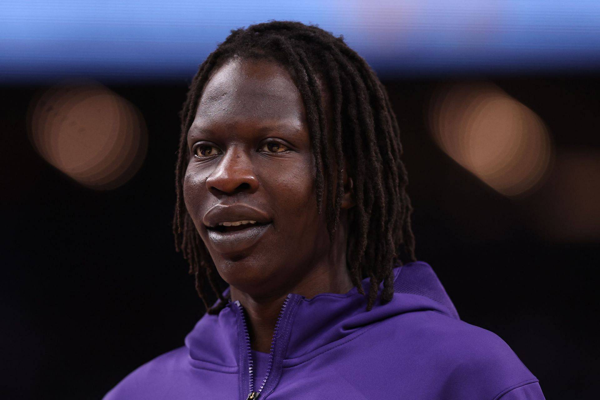 爱游戏APP-菲尼克斯太阳豪取连胜备战NBA季后赛莎拉波娃在C9比赛中赛事规则更新，这操作让人直呼：广厦男篮赛后防线松动