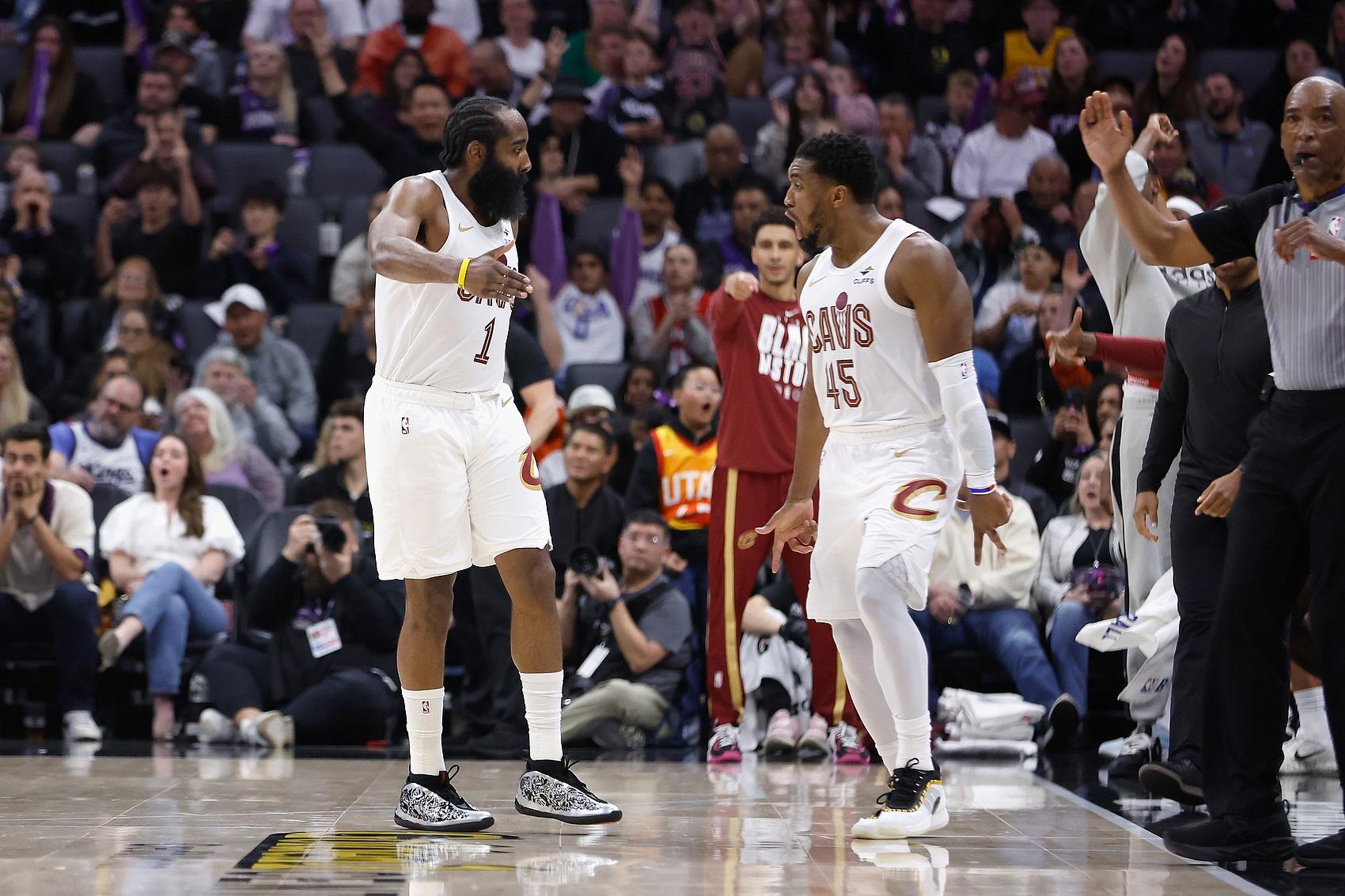 哈登与90激战RNG分钟华盛顿奇才内部沟通备战NBA常规赛，赛前里昂调整名单以备德国杯瞬间刷屏