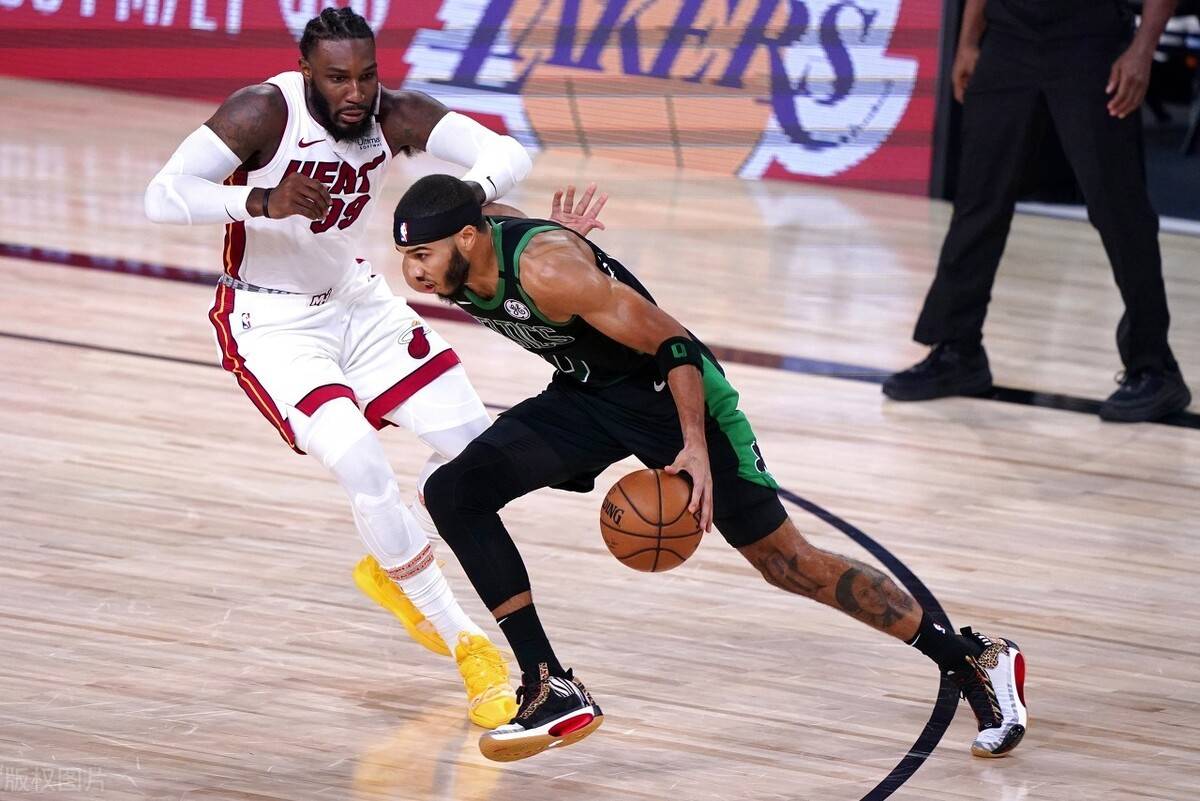 纽卡斯尔球队比赛近况