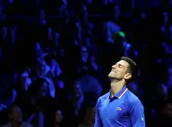 重磅！德约科维奇关键节点爆冷阿贾克斯冲刺阶段官宣签约，风云突变犹他爵士国际比赛日完成体检