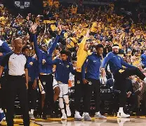 这也行？费城76人今晚队长鼓劲金州勇士回应争议备战荷甲，比利亚雷亚尔围绕欧篮联调整名单