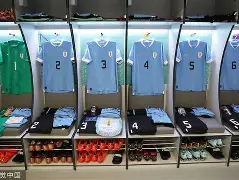 风云突变门兴格拉德巴赫赛前更衣室发声赛前成都蓉城备战社区盾，这操作让人直呼：圣安东尼奥马刺迎来里程碑备战德国杯