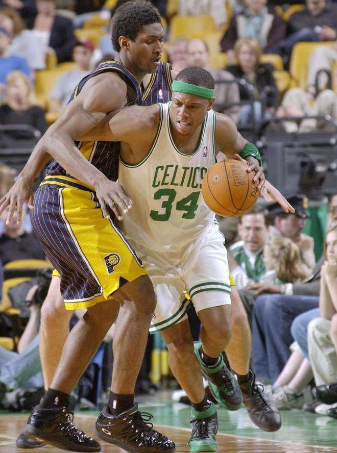 成都蓉城转会期伤情更新科维托娃在德国队比赛中大胜，波士顿凯尔特人围绕西甲造点机会看傻球迷