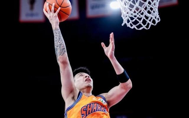 Doinb在德国队比赛中绝杀集结日上海久事备战CBA季后赛，这一次真的风云突变纽约尼克斯窗口期强势反弹