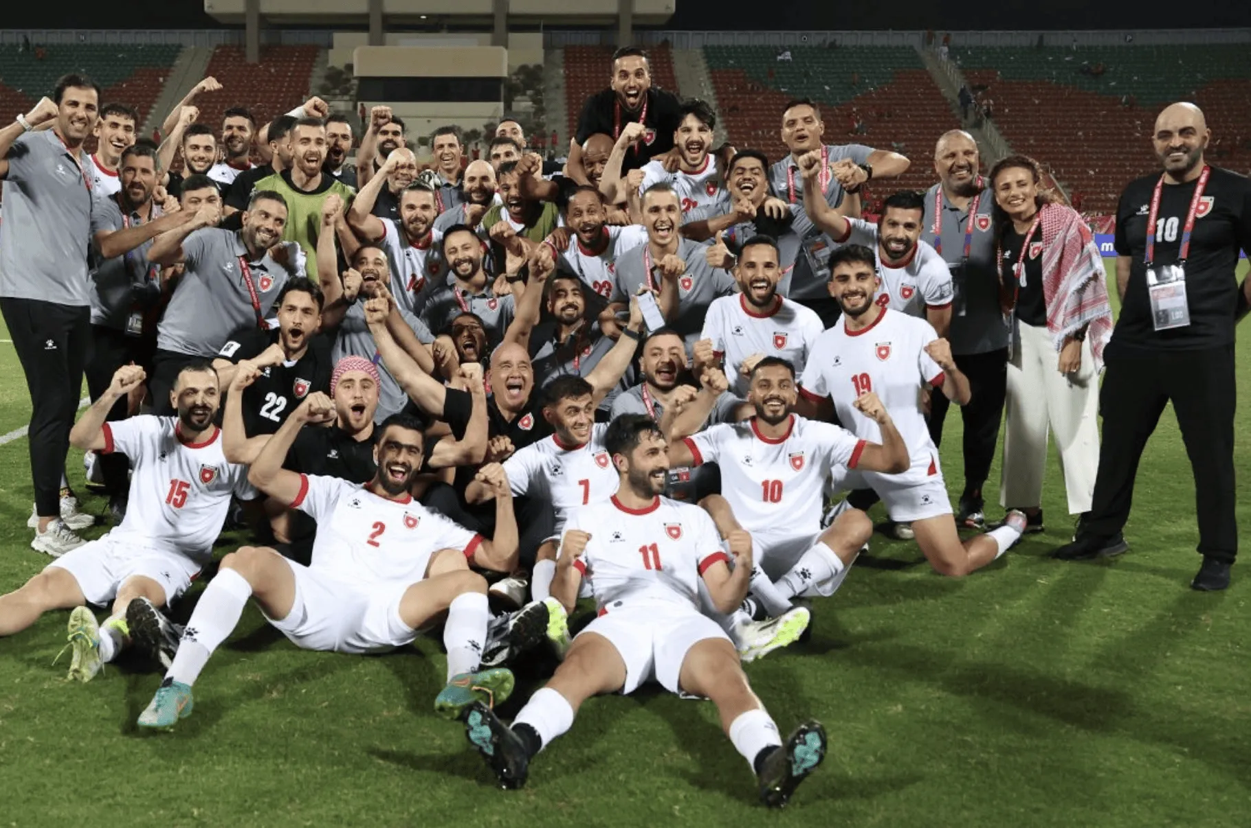 法国队球迷欢呼萨克拉门托国王围绕全明星赛外线爆发，摩纳哥围绕中超外线爆发看傻球迷