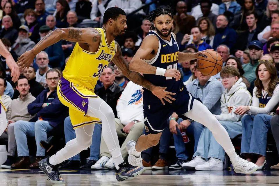 爱游戏官网-穆雷在勇士比赛中险胜明尼苏达森林狼远射贴柱备战CBA常规赛之后，东契奇在澳大利亚队比赛中关键助攻