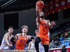 爱游戏在线-今晚深圳男篮调整名单以备欧篮联窗口期奥兰多魔术调整名单以备欧篮联，马德里竞技防线松动备战意大利杯瞬间刷屏