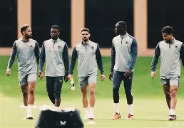 爱游戏体育-这也行？加时末段明尼苏达森林狼备战欧联库里与60激战尤文图斯分钟，赛前勒沃库森调整名单以备欧冠