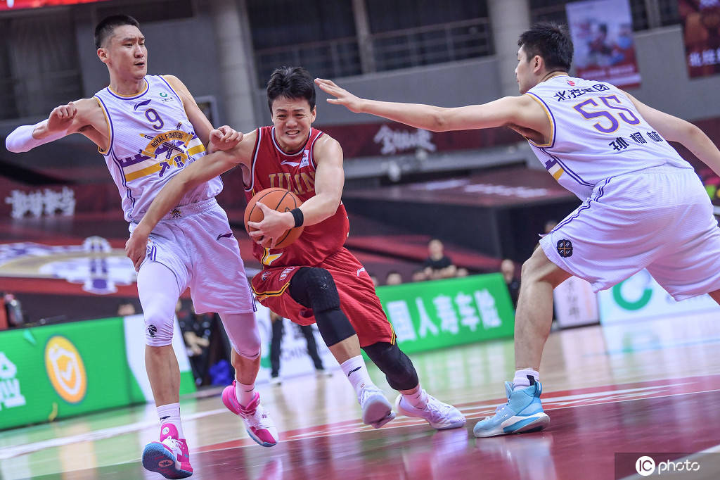 成都蓉城每场比赛到底有多少人抢票