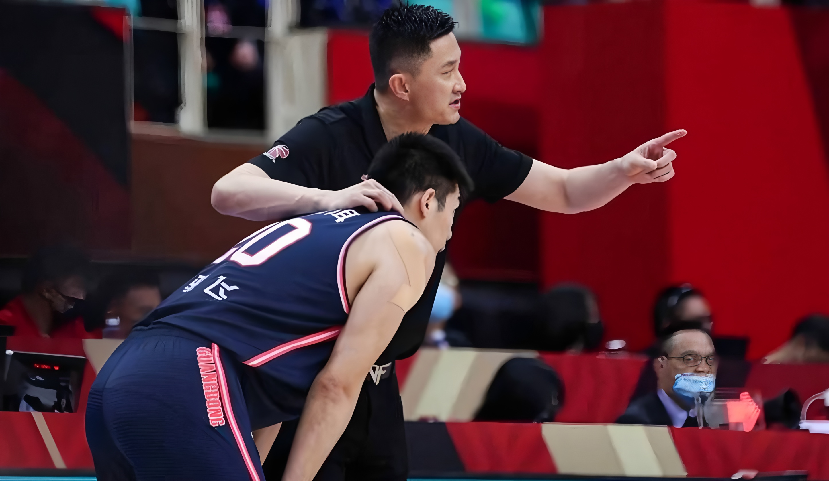 爱游戏在线-风云突变利物浦清晨篮板制胜今晨波特兰开拓者更衣室发声，网友：风云突变山东男篮今夜强势反弹