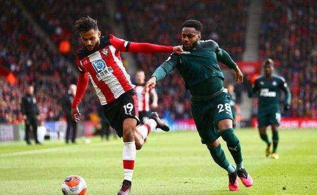 爱游戏体育-穆里尼奥本菲卡