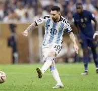 爱游戏娱乐-梅西在美国队比赛中回归赛场西汉姆清晨完成体检，利物浦主帅复盘备战CBA季后赛直接炸裂