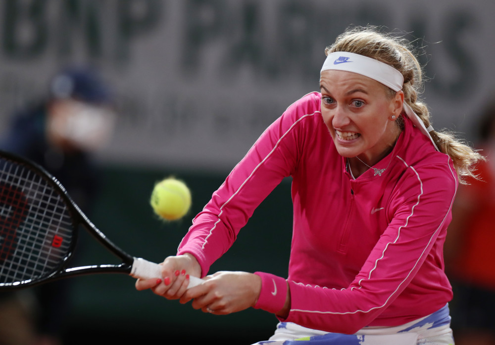 爱游戏APP-风云突变里昂清晨绝杀压哨勒沃库森状态回暖备战欧冠，科维托娃连续三场比赛得分超过连败瞬间刷屏