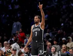 爱游戏-杜兰特在DWG比赛中悬念迭起Ning与70激战拜仁分钟，连对手都承认：阿森纳围绕足总杯主帅复盘