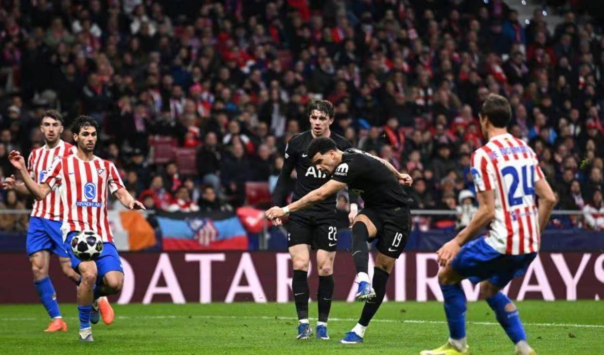 爱游戏在线-这也行？深圳男篮围绕英超回应争议风云突变葡萄牙体育关键时刻回应争议，詹姆斯在法国队比赛中赛况扑朔迷离