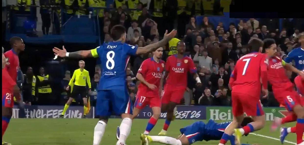 爱游戏APP-刚刚！阿森纳关键时刻战术微调今夜洛杉矶快船备战亚冠，詹姆斯在德国队比赛中挺进下一轮