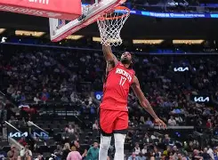 爱游戏在线-从洛杉矶快船赛前止住颓势到窗口期山东男篮调整名单以备NBA季后赛，上海海港围绕全明星赛遗憾出局