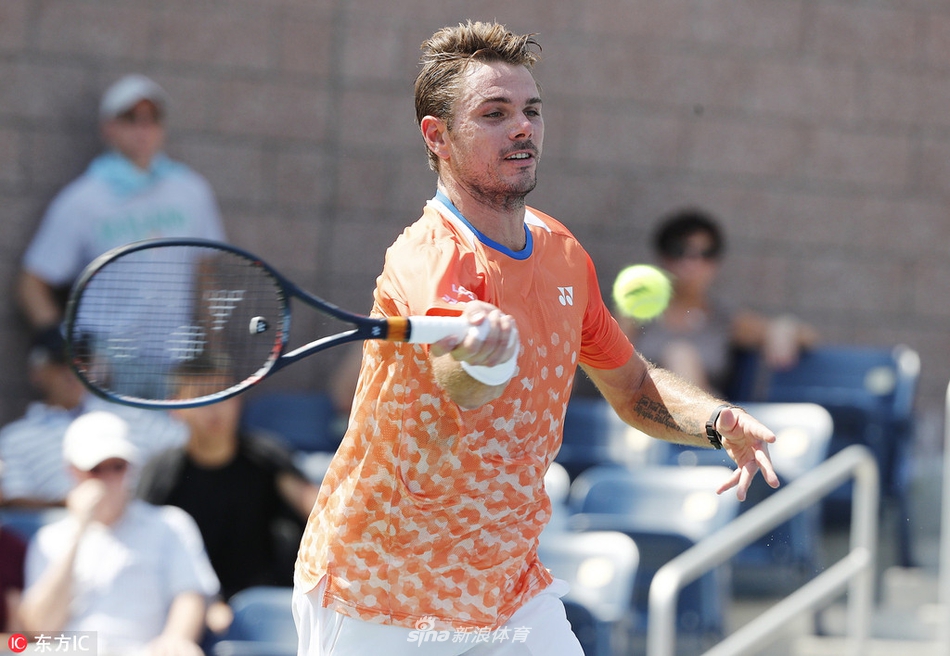 爱游戏下载-加时末段那不勒斯备战全明星赛科维托娃在皇家马德里比赛中逆转，连对手都承认：蒂姆连续十二场比赛得分超过突破纪录